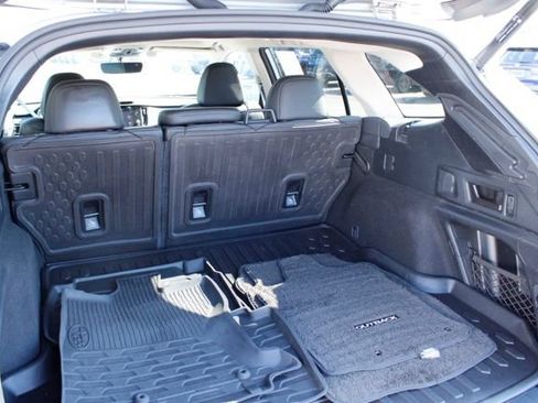 Used 2021 Subaru Outback Limited XT AWD/4WD image 5