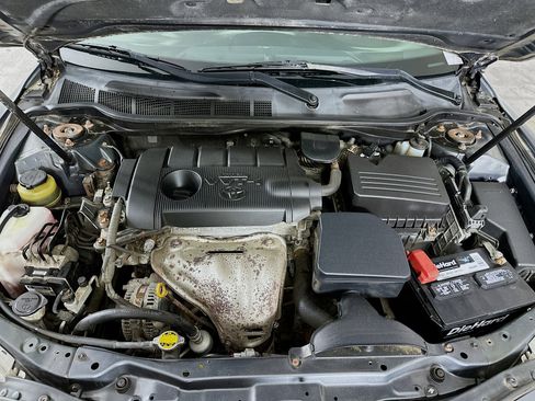 Used 2011 Toyota Camry SE image 32