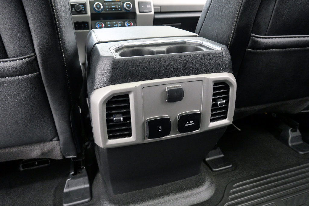 Used 2020 Ford F350 Lariat w/ Lariat Ultimate Package AWD/4WD image 23