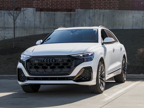 New 2026 Audi Q8 Premium Plus image 7