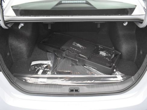 New 2025 Nissan Altima 2.5 SR image 33