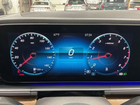 Used 2020 Mercedes-Benz GLE 350 4MATIC image 14