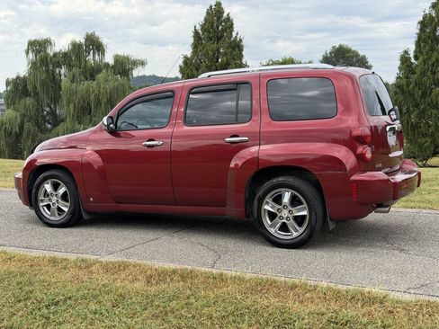 Used 2009 Chevrolet HHR LT FWD image 4