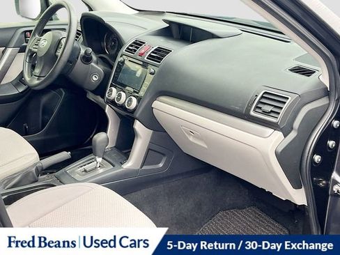 Used 2016 Subaru Forester 2.5i Premium image 30