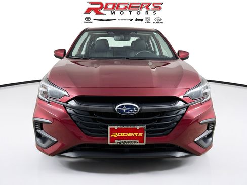 Used 2024 Subaru Legacy Limited AWD/4WD image 2