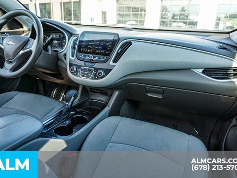 Used 2024 Chevrolet Malibu LT FWD image 24