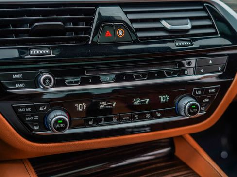 Used 2019 BMW 540i xDrive w/ M Sport Package image 22