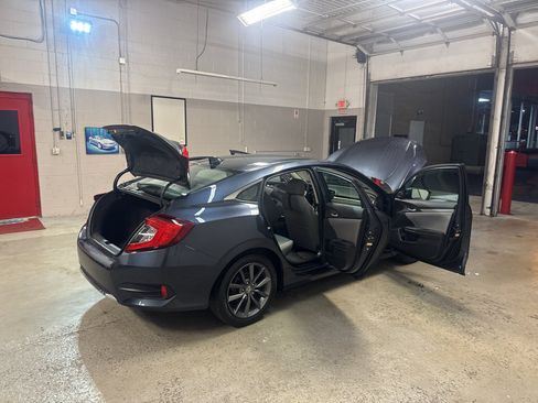 Used 2020 Honda Civic EX image 14