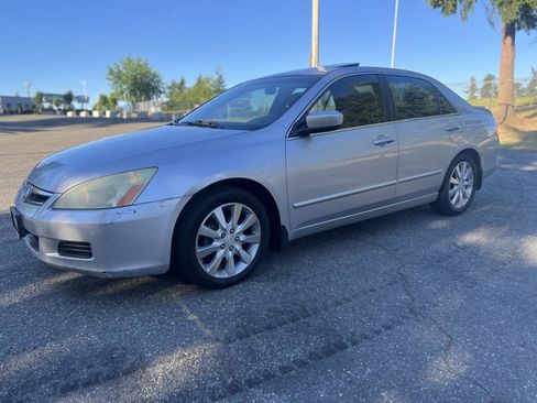 Used 2006 Honda Accord EX image 9