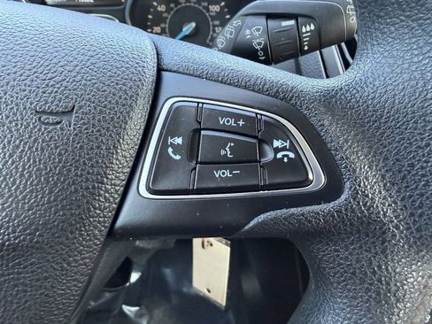 Used 2016 Ford Focus SE FWD image 34