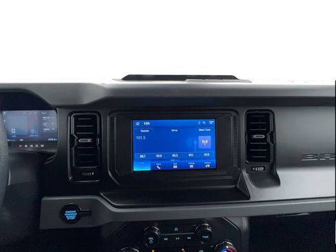 Used 2023 Ford Bronco 4-Door AWD/4WD image 44