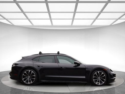 Used 2023 Porsche Taycan 4 Cross Turismo w/ Sport Chrono Package AWD/4WD image 5