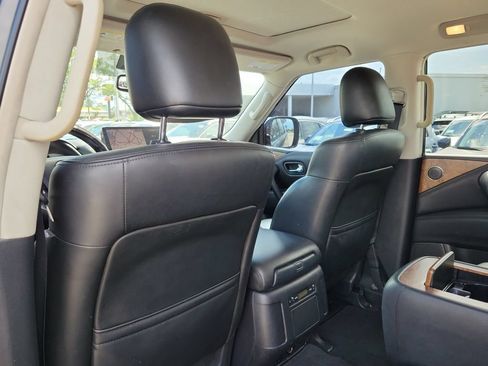 Used 2022 Nissan Armada SL w/ Captain's Chairs Package AWD/4WD image 34