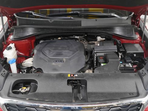 Used 2019 Kia Sorento AWD V6 image 31
