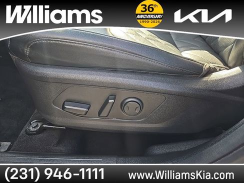 Used 2023 Kia Sportage X-Line w/ X-Line Premium Package AWD/4WD image 12