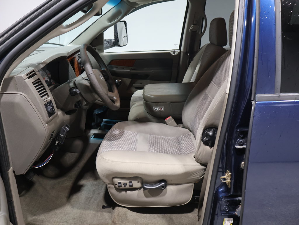 Used 2006 Dodge Ram 3500 Truck SLT RWD image 10