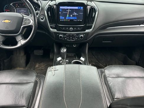 Used 2020 Chevrolet Traverse Premier w/ LPO, Floor Liner Package AWD/4WD image 4