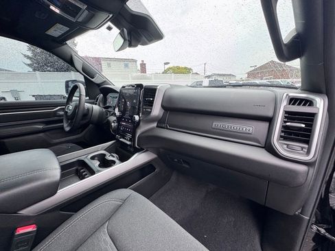 Used 2025 RAM 1500 Big Horn AWD/4WD image 17