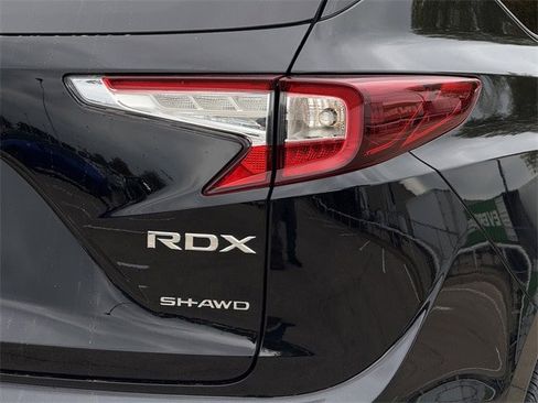 Used 2023 Acura RDX AWD w/ Advance Package image 7