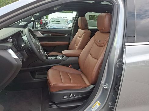 Certified 2026 Cadillac XT5 Premium Luxury w/ Driver Assist Package AWD/4WD image 2