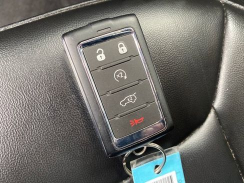 Used 2024 Jeep Grand Cherokee Limited AWD/4WD image 25
