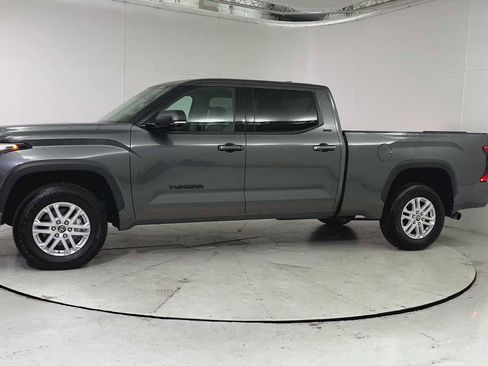 Used 2023 Toyota Tundra SR5 w/ SR5 Premium Package image 5