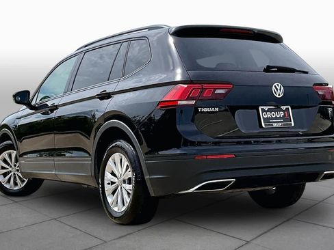 Used 2018 Volkswagen Tiguan S FWD image 11