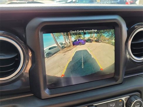 Certified 2023 Jeep Wrangler Unlimited Rubicon 392 w/ Xtreme Recon 35" Tire Package image 24