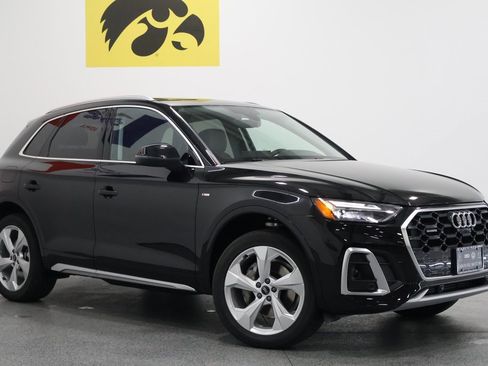 Used 2025 Audi Q5 2.0T Premium Plus w/ Premium Plus Package image 2