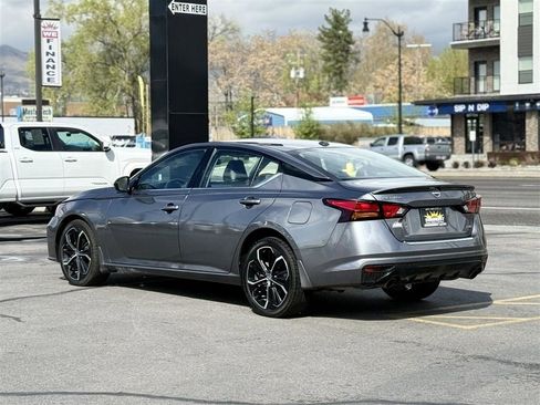 Used 2023 Nissan Altima 2.5 SR image 5