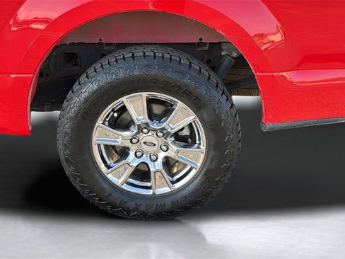 Used 2015 Ford F150 XLT w/ Equipment Group 302A Luxury image 14