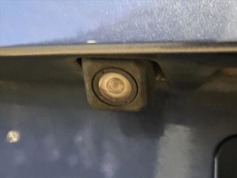 Used 2013 Toyota RAV4 Limited image 13