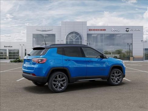 New 2026 Jeep Compass Limited image 4