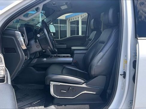 Used 2024 Ford F250 Lariat w/ Chrome Package AWD/4WD image 18