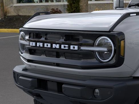 Used 2026 Ford Bronco Outer Banks AWD/4WD image 23
