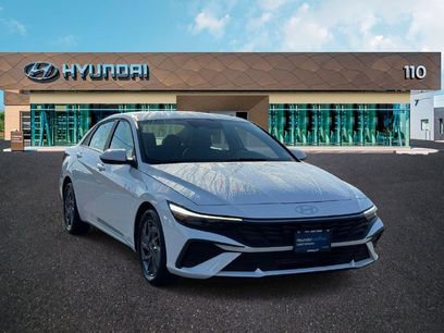 Used 2024 Hyundai Elantra SEL