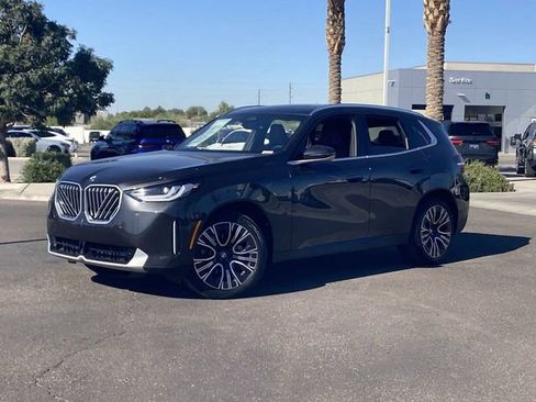 Used 2026 BMW X3 xDrive30 w/ Convenience Package AWD/4WD image 2