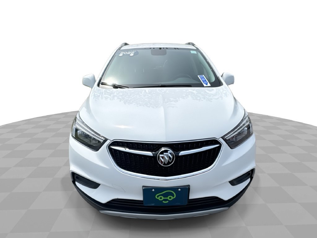 Certified 2022 Buick Encore Preferred AWD/4WD image 3