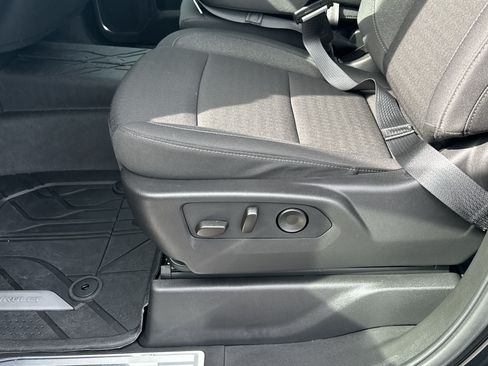 Certified 2026 Chevrolet Silverado 1500 LT RWD image 10