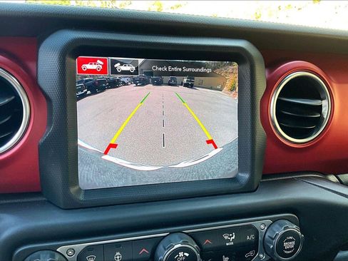 Certified 2023 Jeep Wrangler Unlimited Rubicon w/ Steel Bumper Group AWD/4WD image 21