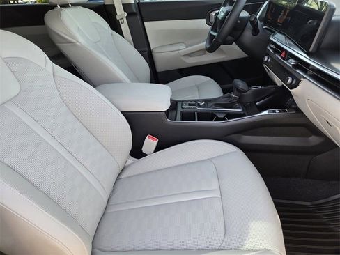 New 2026 Kia Sorento S AWD/4WD image 11