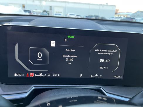 Used 2024 Kia Sorento SX image 31