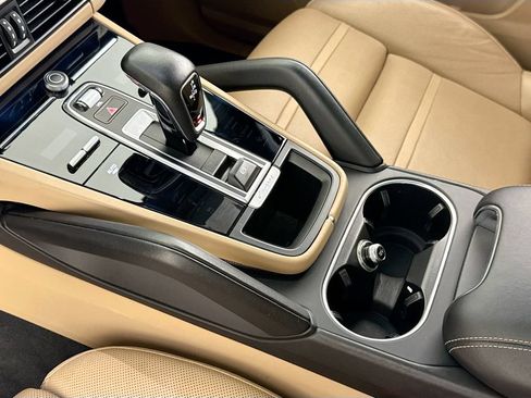 Used 2019 Porsche Cayenne S AWD/4WD image 21