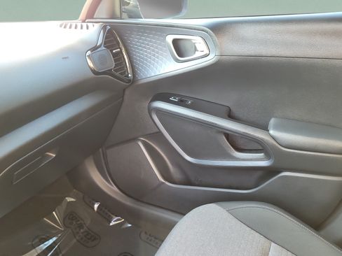 Certified 2024 Kia Soul EX FWD image 25