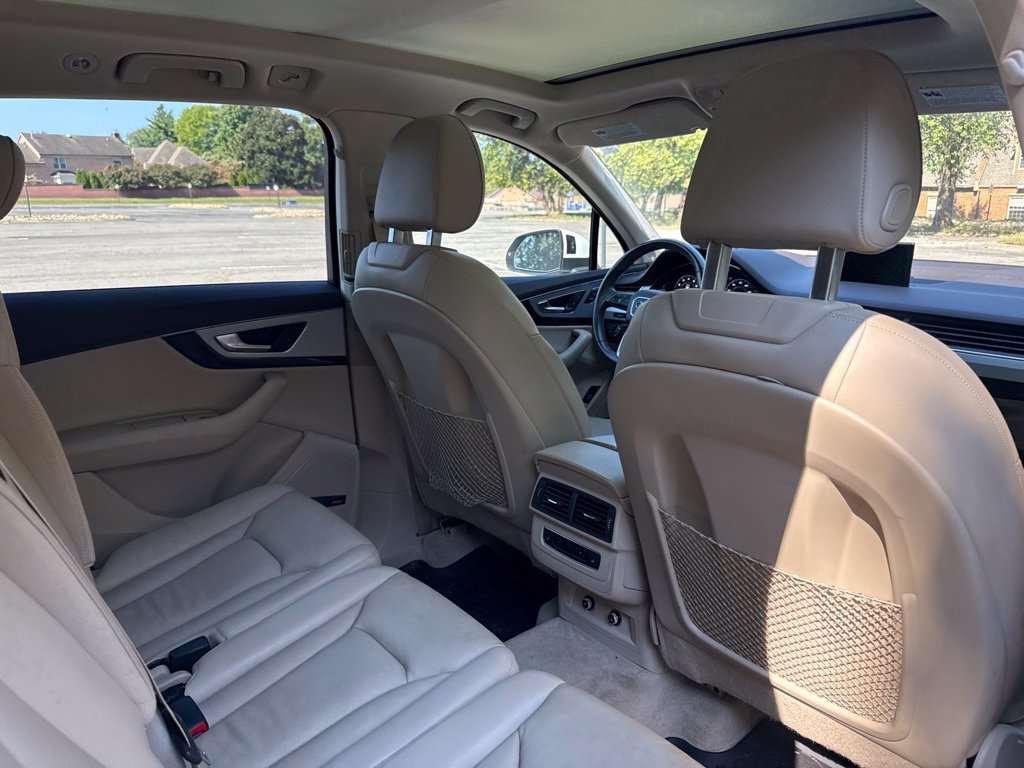 Used 2019 Audi Q7 2.0T Premium Plus w/ Premium Plus Package AWD/4WD image 18