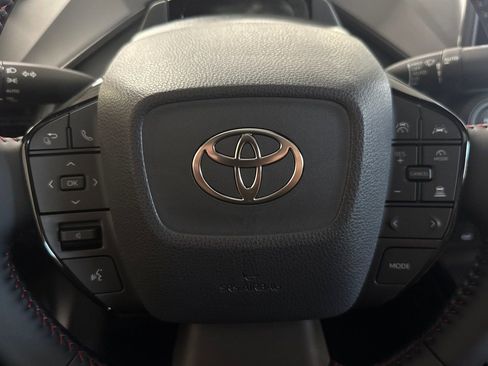 New 2026 Toyota Prius Plug-In Hybrid FWD image 28