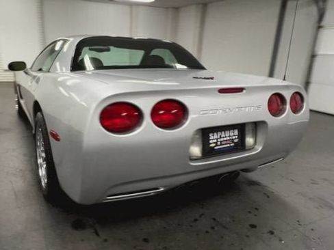 Used 2001 Chevrolet Corvette Z06 w/ Memory Pkg RWD image 7