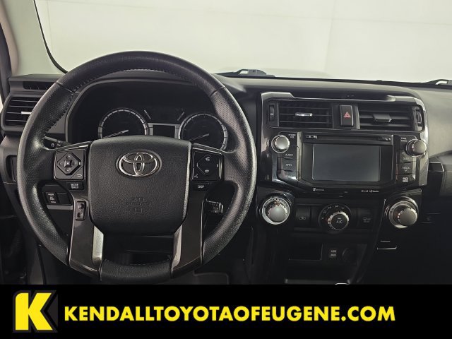 Used 2017 Toyota 4Runner TRD Off-Road Premium AWD/4WD image 14