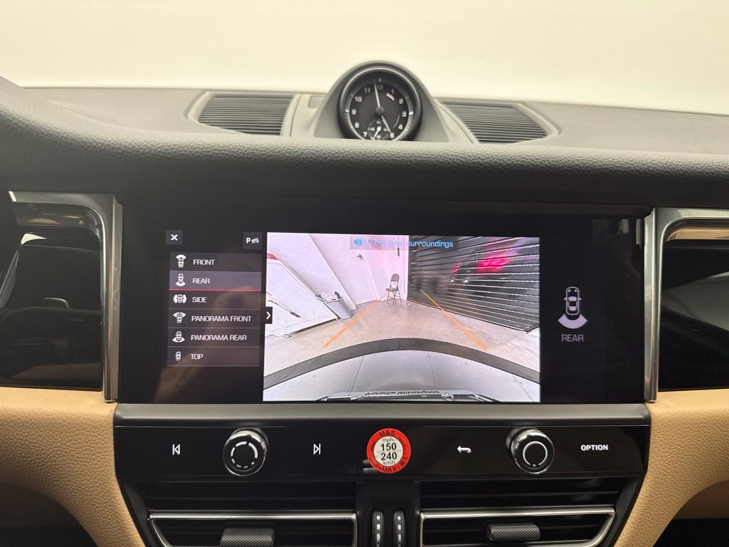 Used 2026 Porsche Macan AWD/4WD image 20