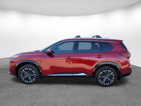 Used 2025 Nissan Rogue Platinum w/ Platinum Premium Package FWD image 4